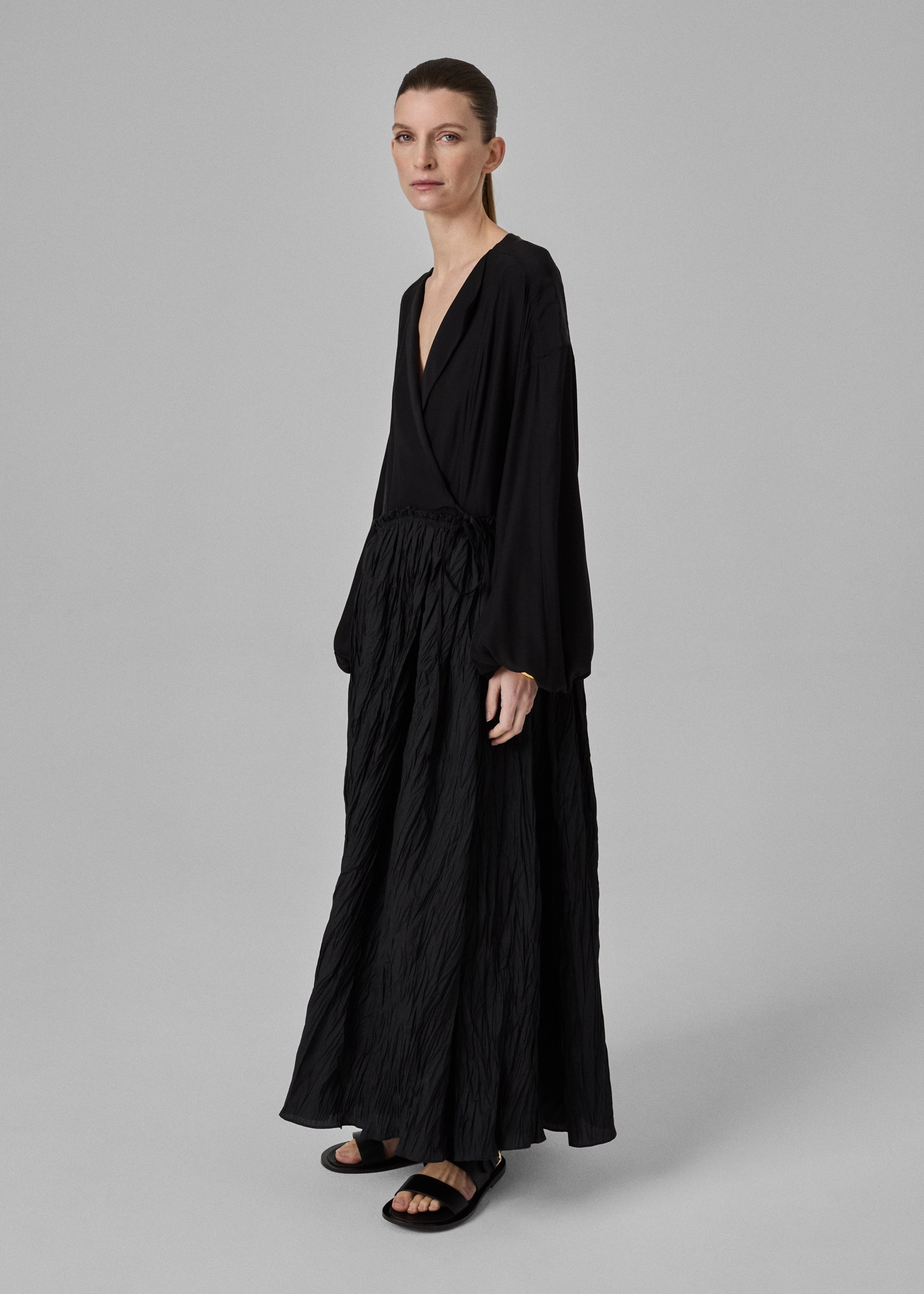 Plissé Wrap Dress - Black